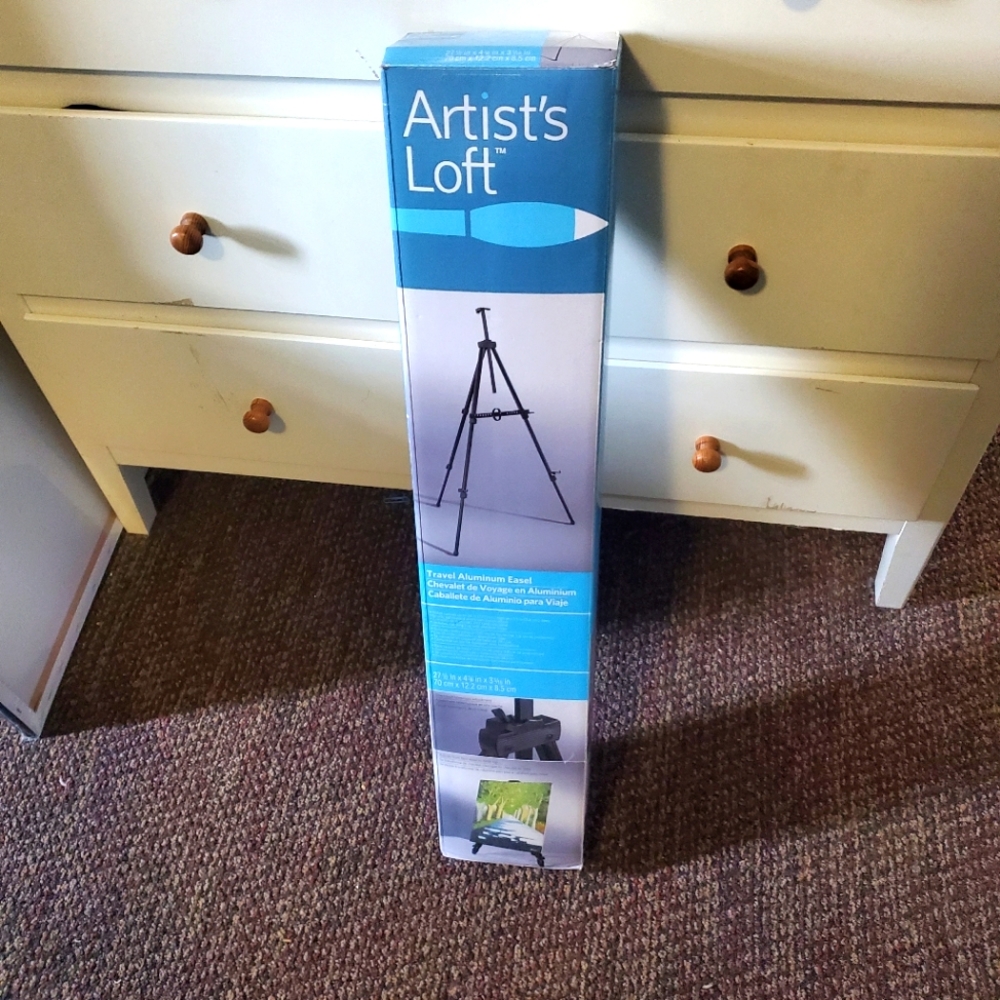Travel Easel for Painting or Drawing